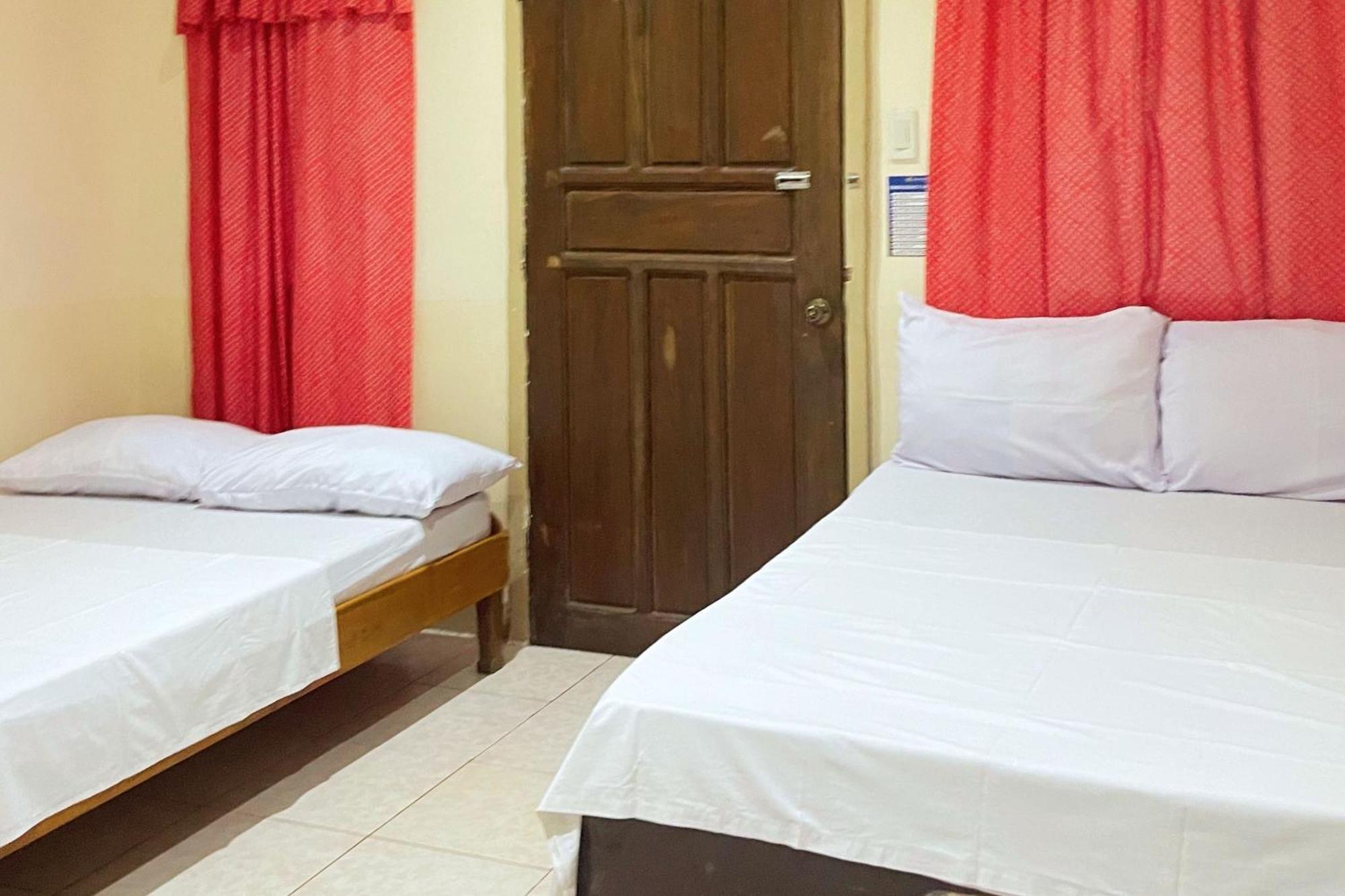 Durhan White Beach Resort Powered By Cocotel Tabuelan Exterior foto